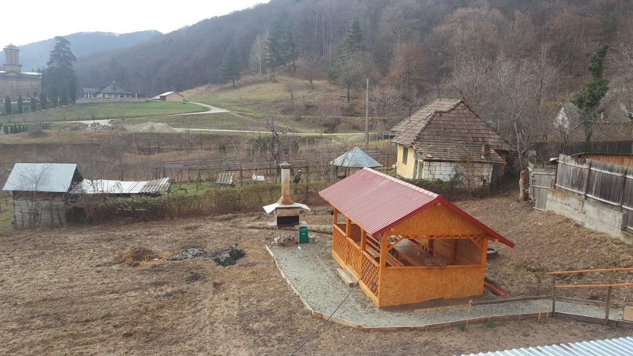 Отель Casa Dodoc Качулата Экстерьер фото