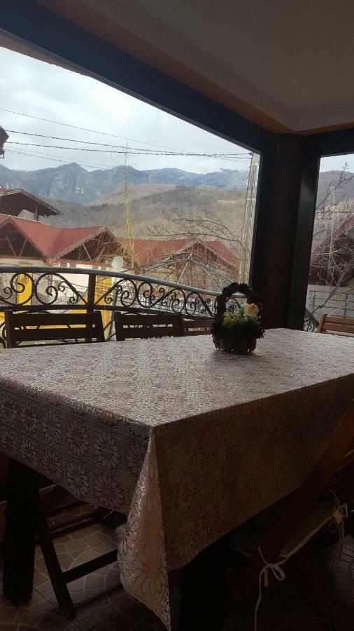 Отель Casa Dodoc Качулата Экстерьер фото